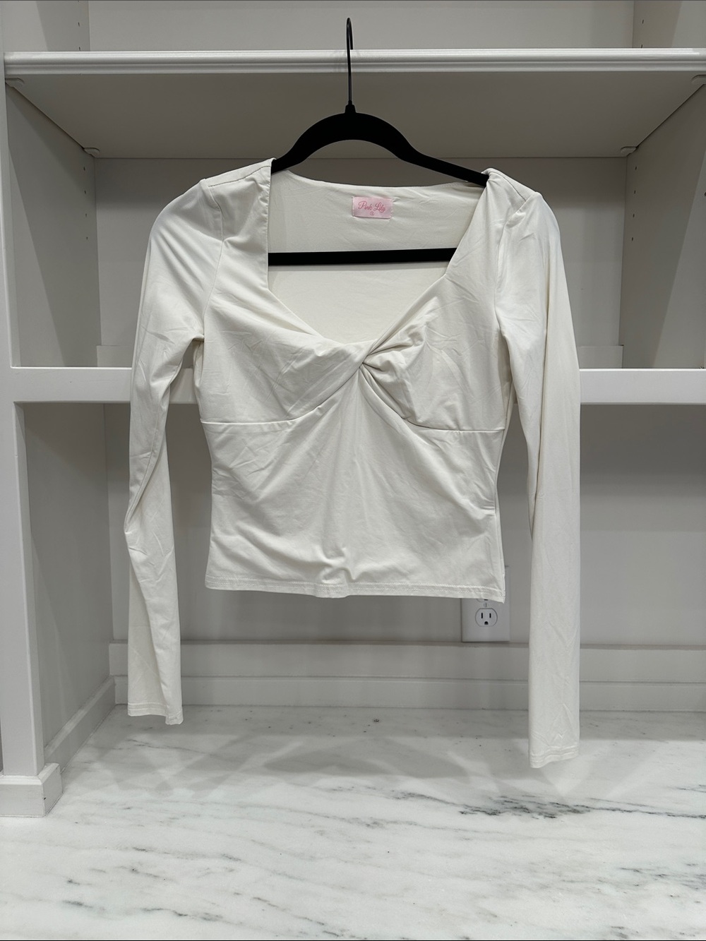 Pink Lily small white top. Like new